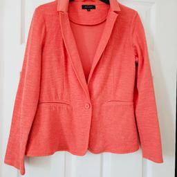 Coral coloured jacket with 2 pockets and front button fastening, size 10.

cash and collection only, thanks.
possible delivery to Conisbrough on Saturday mornings only around 11 am.
