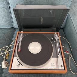 Turntable GL75 record player excellent condition
