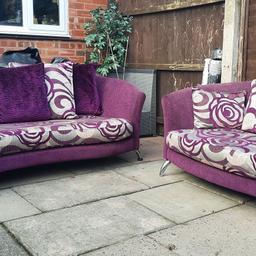 DFS Nikitta Sofas..
Lovely 3 seater and cuddle chair in Excellent condition.
Clean and cushion covers washed for you..
Firm cushions..
No rips or damage..

225x100cm. 165x100cm

£340
Delivery included Wolverhampton/Walsall only..

Can Arrange Delivery to other Areas for Additional cost..
Message Postcode for Delivery Quote..