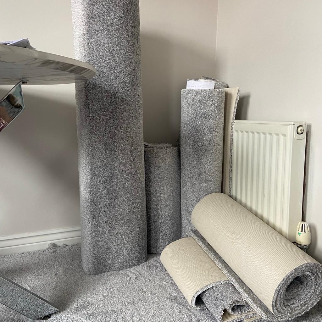 Brand new carpet bundles in different sizes in the colour “silverbell”. Can be sold as a bundle or in separate rolls. Please enquire for sizes. Price is £100 for all rolls and offers will be considered.