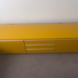 Storage space, 3 draws, good condition, from ikea, if you don’t want both, can do a price for each item.
