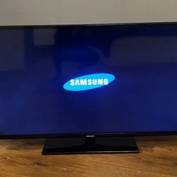 Samsung Fernseher 50 Zoll

- Modell: UE46EH6030
- funktioniert einwandfrei
- keine Schäden oder Kratzer
- wird wegen Neunanschaffung (Smart TV) verkauft

Privatverkauf: Keine Rücknahme, keine Gewährleistung
