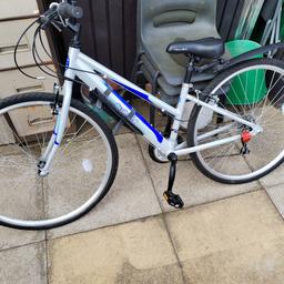 Apollo excelle ladies bike. Practical new little used. Good condition.
Le39la Leicester