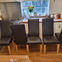 6 dinning chairs, need cleaning I don't have time, some have bit of paint on.