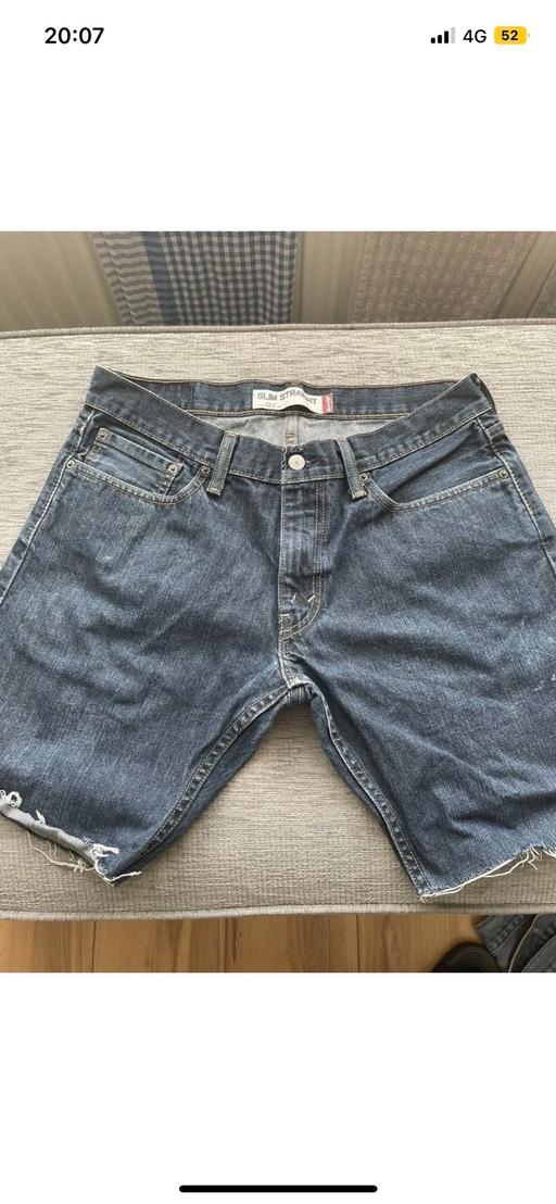 Buy & Sell West Yorkshire Leeds - Photos for Vintage Levi 514 Blue Denim Shorts W33.