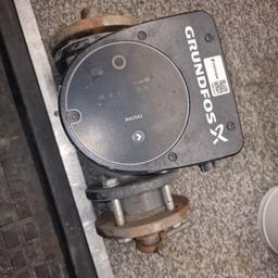 Magna 1 40-40
heating pump
very good condition used for 6 months