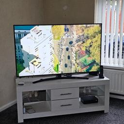 here we have a highly gloss tv stand plus 111113 coffee tables you can fit them all together if you wish for long coffee table
these are only 4 months old if your interested you can call me on
07478271734