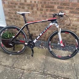 Great condition slight crank wear cable rub in places otherwise very nice bike carbon 20” frame faded seat but still very usable