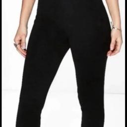 Size 12 Ladies Gorgeous BNWT Boohoo Black Frill Bandeau Slim Leg Fashion Jumpsuit £7.99…Strood Collection or Post A/E…💕

Check out my other items…💕

Message me if wanting multi items save on postage…💕
