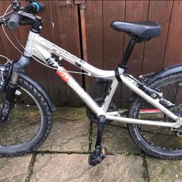 .

Ridgeback Mx20 kids bike  , Bought it for my boy but too too big for him. 
Well used but still in good usable condition.

20£

Collect se1 4xx