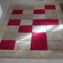 large cream/red rug for sale