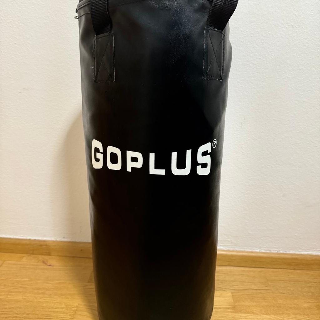 Verkaufe kaum genutzten Boxsack von Goplus inkl. Reebok Boxhandschuhe. Maße:
62 cm und ca. 9kg schwer.
Tip top Zustand nur wenige Male benutzt.