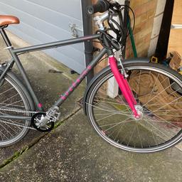 Wry good condition ready to ride very nice bike