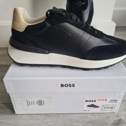 Brand new in box size 6.5 uk but fit more like a 7 - 7.5 uk
Far too big for me im usually a size 6 so i expected them to be roomy but like i mentioned id say they fit like a 7 to 7.5
Very nice trainers just a shame there too big for me. I could send back but the fact i had these shipped from overseas the postage to return will cost me a small fortune. So grab a bargain RRP is £145
I got them in a sale at £85 + shipping cost as they were the last pair.
Im willing to take a small loss on them Il let them go for £70
Collection from Rhyl
