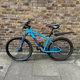 **EXCELLENT CONDITION…!!**

(CALL OR TEXT.. DONT HAVE WHATSAPP)

£850.00 Retail Price.
(With purchase receipt to hand)

Selling for just £250 Basically brand new!! 
(Your saving a lot of money, best price anywhere)

(The reason for a selling at such low price is due to having a new born yesterday! & with already 2 mountain bikes it’s too much we need room asap so grab a bargain while you can)
(Ready to ride away now!!)

Some bike Information:

- CARBON FIBRE FRONT FORKS 
 (Ultra agility on the road)

- L FRAME SIZE

- Shimano TIAGRA DISC BRAKES 
(Super Sharp and strong!!)

- Rapid Fire TIAGRA SHIFTERS

- 26 GEARS

- Quick release on specs
(Making the bike easier to travel across the country with)

Im sure this is the best deal you will find ANYWHERE for this bike especially in such excellent condition…

Don’t miss out on this amazing offer and message us on here now :) :)
