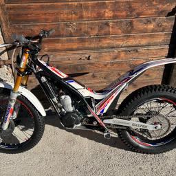 Gasgas Year 2014
Its in really good condition 
300cc
This bike is well maintained and looked after very well
-new gear box oil
-new air filter
-new clutch plates 

It’s never used for competitions only for driving up the mountain on the hiking/walking trials.
This bike is ready to ride

Pickup only Zillertal Tirol !
You can text or call me +31642622362
I do speak a little German