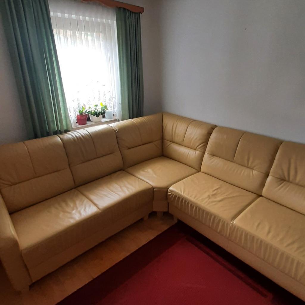 verschenke Couch
l:240 cm
l:240 cm
Tel:0650/7333222
