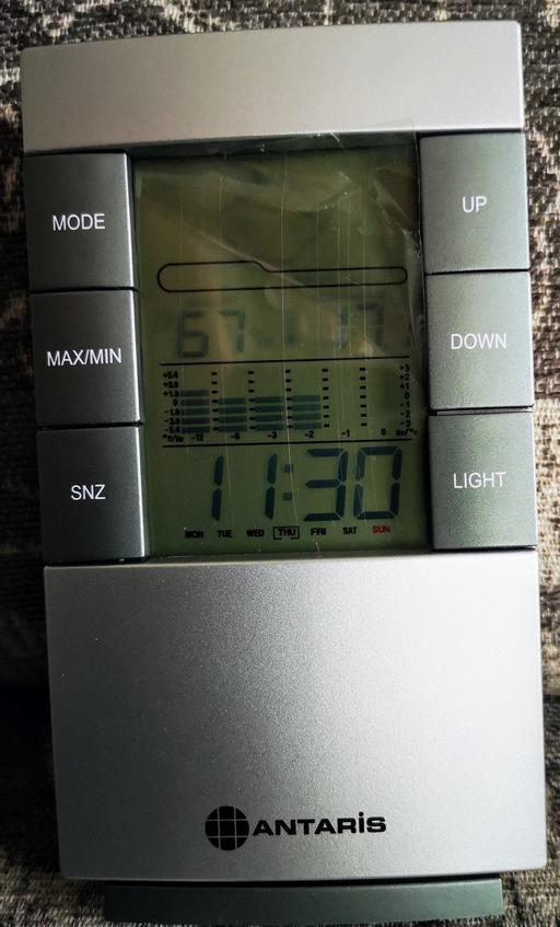 Buy & Sell East London Havering - Photos for Weather Multi-function LCD Clock