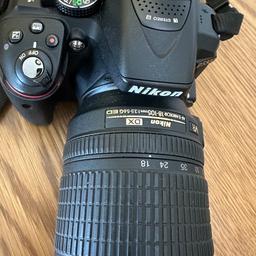verkaufe diese Spiegelreflexkamera Nikon D5300 AF-S Nikkor 18-105 Brennweite . Kamera ist mit 2 Akkus und Ladegerät und Tasche . Kamera wurde selten genutzt und ist technich und optisch in einwandfreiem Zustand. 
keine Garantie oder Rücknahme da es sich um einen privaten Verkauf handelt.