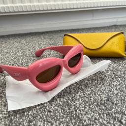 Girls sunglasses LOEWE made in Italia 🆕