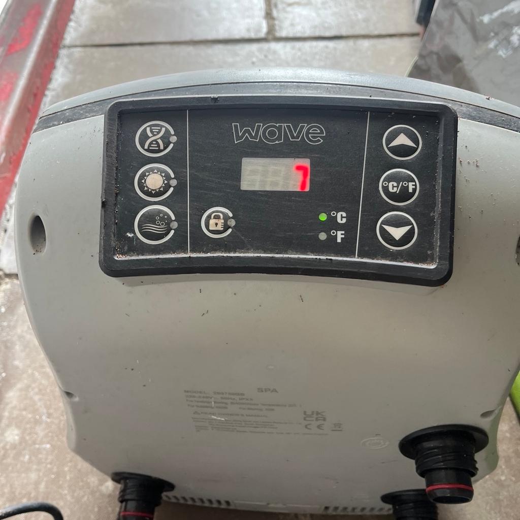Wave hot tub only used a couple of times last summer. Will need a clean because been in shed for a while but fully working order just needs a wipe down. Comes with ground sheet and cover. Not used anymore so quick cheap sale