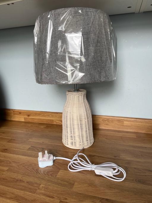 Buy & Sell North London Canonbury - North London - Photos for Rattan Table Lamp 49x31cm 