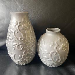 Lovely Grey/sliver Next vases