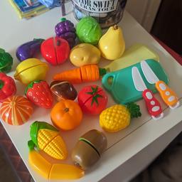 set of velcro fruit and vegetables with chopping boards and toy knives