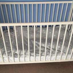 Used cot does have bits of the white paint missing have uploaded picture.

Comes with mattress.