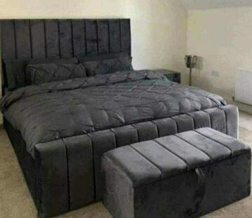 Buy & Sell Thornton Heath Croydon - Photos for Plush Black Panel Bed