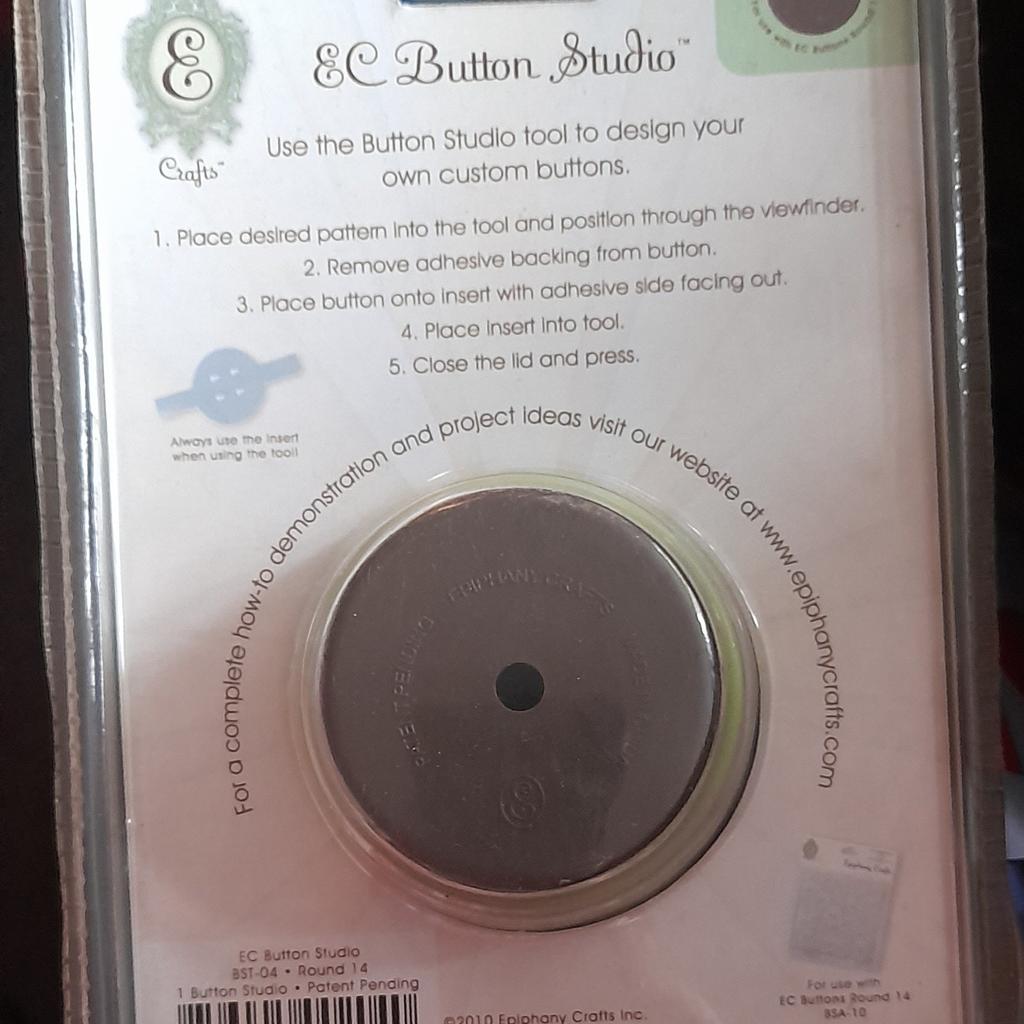I am having a clear out and selling this EC Button Studio. You can design your own custom buttons to suit your needs.

I am willing to post in the UK and cost will be checked upon request.
