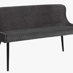 LUX301 High Back Bench - Grey
The Luxe High Back Bench offers a classic style with a modrn twist, beautifully upholstered in a modern blue velvet with a luxuriant quilted finish offering depth and texture. This bench is perfect use for dining or a striking focal point for any room.

Upholstered in luxurious grey velvet fabric with quilted detailing
Contemporary black painted legs
Perfect for any dining area or a striking focal point for any room
Classic Style with a modern twist
This is brand ne