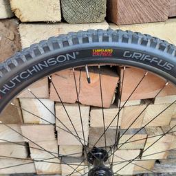 WTB i30 29er MTB Wheels like new used for a few rides.
Comes with Sram Eagle 12 speed cassette 10-52 and Hutchinson Griffus tubeless ready 2.4" tyres.
Just needs 6 bolt discs.