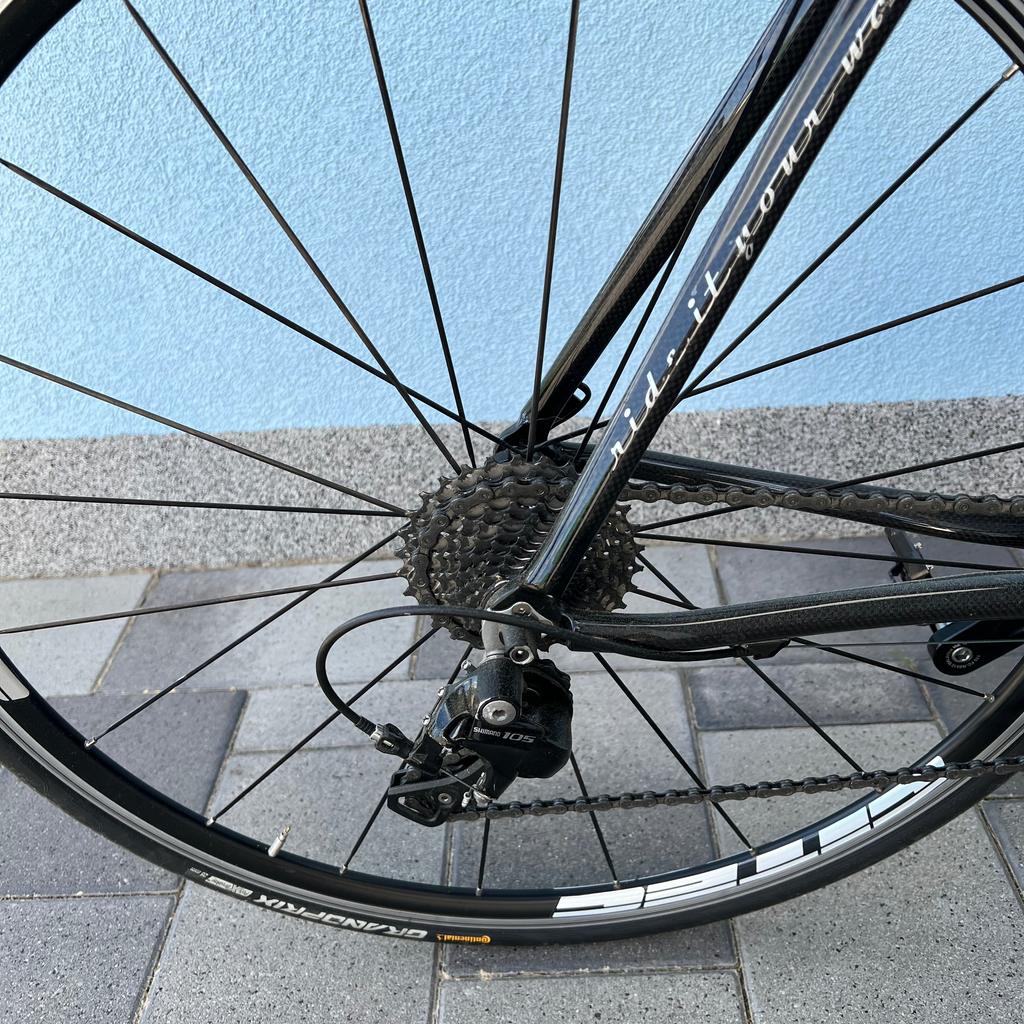 Verkaufe schönes Rennrad Univega Strato Carbon 52cm schwarz Neuwertig lt. Beschreibung und Fotos