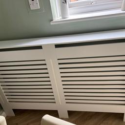 Radiator cover amazing condition! One small mark on the top (see last picture) 
Measurements:
Length 5ft
Height 3ft
Width 20cm 

Pick up only Aintree!!
