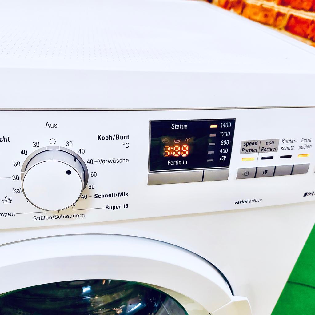 Willkommen bei Waschmaschine Nürnberg!

Entdecken Sie die Effizienz und Leistung unserer hochwertigen Waschmaschinen von Siemens iQ500. Vertrauen Sie auf Qualität und Zuverlässigkeit für die perfekte Pflege Ihrer Wäsche.

⭐ Produktinformationen:
- Modell: WM14Q340
- Geprüft und gereinigt, voll funktionsfähig.
- 1 Jahr Gewährleistung.

‼️Gerätemaße (H x B x T): 84,8 cm oder (82 cm ohne Deckel) x 59,8 cm x 55,0 cm 
ℹ️ Mehr Infos auf unserer Website: 
☎️Telefon: 01632563493

✈️ Lieferung gegen Aufpreis möglich.
⚒ Anschluss: 10 Euro.
♻️ Altgerätemitnahme: Kostenlos.

ℹ︎**Beschreibung:**
* Energieeffizienzklasse A+++
* 1-7 kg Edelstahltrommel
* Hochwertige Edelstahltrommel für 1-7 kg Wäscheladung.
* 1400 Touren