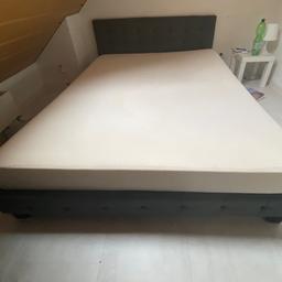 Verkauft wird ein Polsterbett der Marke Juskys mit Rückenlehne, inklusive Lattenrost und Matratze. 

Maße: 140x200, H3 

Das Bett ist 1 Jahr alt und hatte einen NP von 299€ 
Wird für 50€ verkauft