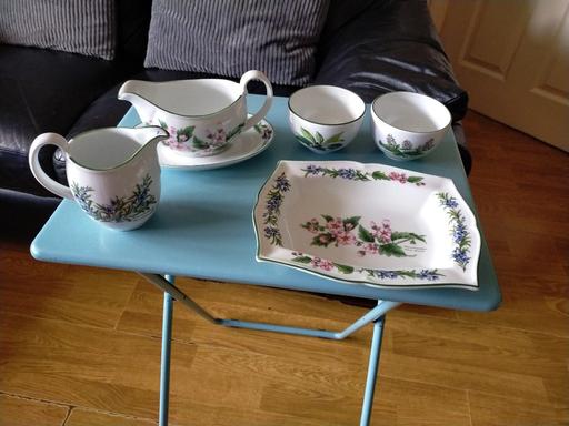 Buy & Sell West Midlands Sandwell - Photos for Six piece of Royal Worcester Fine Porcelain