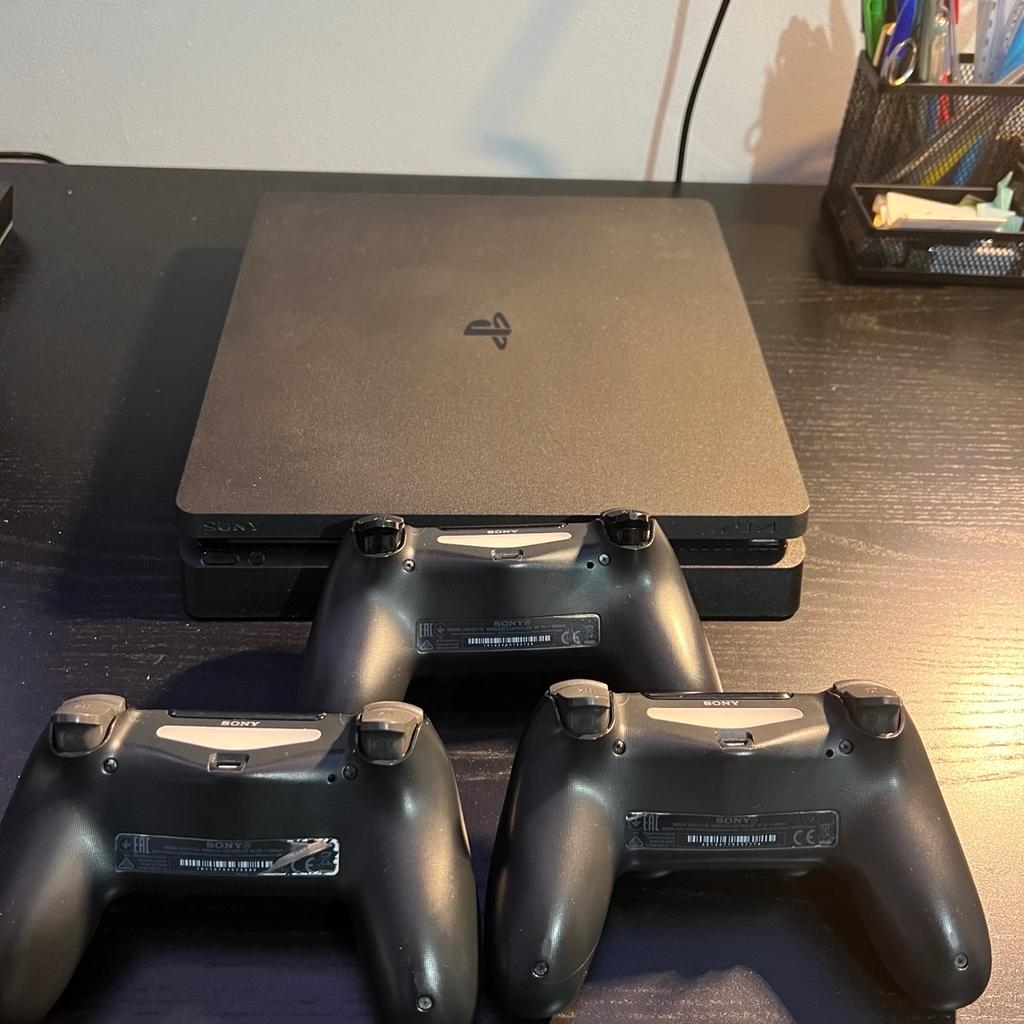 Play station 4 for sale, everything is in working condition, comes with one like new controller and 2 more used controllers, the 2 extras charging ports and loose but still charge. Jet black, 500GB, HDR, PS VR Ready.
Box slightly damaged but contents are fine

Comes with :
- play station 4
- original box and wrapping
- 3 controllers
- USB cable
- printed materials
- HDMI cable
- AC power cord
- original unused mono headset