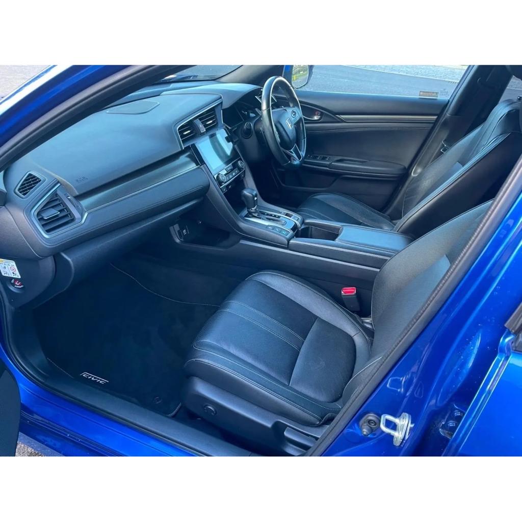 Honda civic vtec 1.0 turbo,ex model,2017, automatic,blue,long mot,fsh,68,480m,2 keys,leather handbook,v5 present,hpi clear,sunroof,alloys wheels,electric windows/mirrors, sat navigation,dab stereo system,rear camera,parking sensors front and rear,good tyres,just changed 2 rears,full black leather interior,air conditioning, petrol model,super condition,drives really well ,no timewasters please