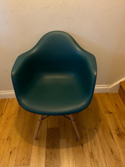 Buy & Sell West London Hounslow - Photos for Arm chair