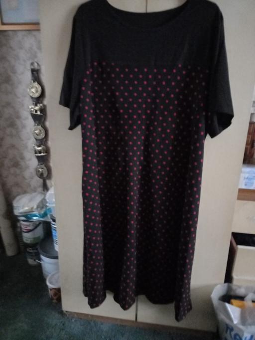 Buy & Sell Bedfordshire Bedford - Photos for ladies black dress with red spots