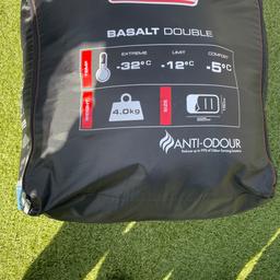 Coleman basalt double sleeping bag like new