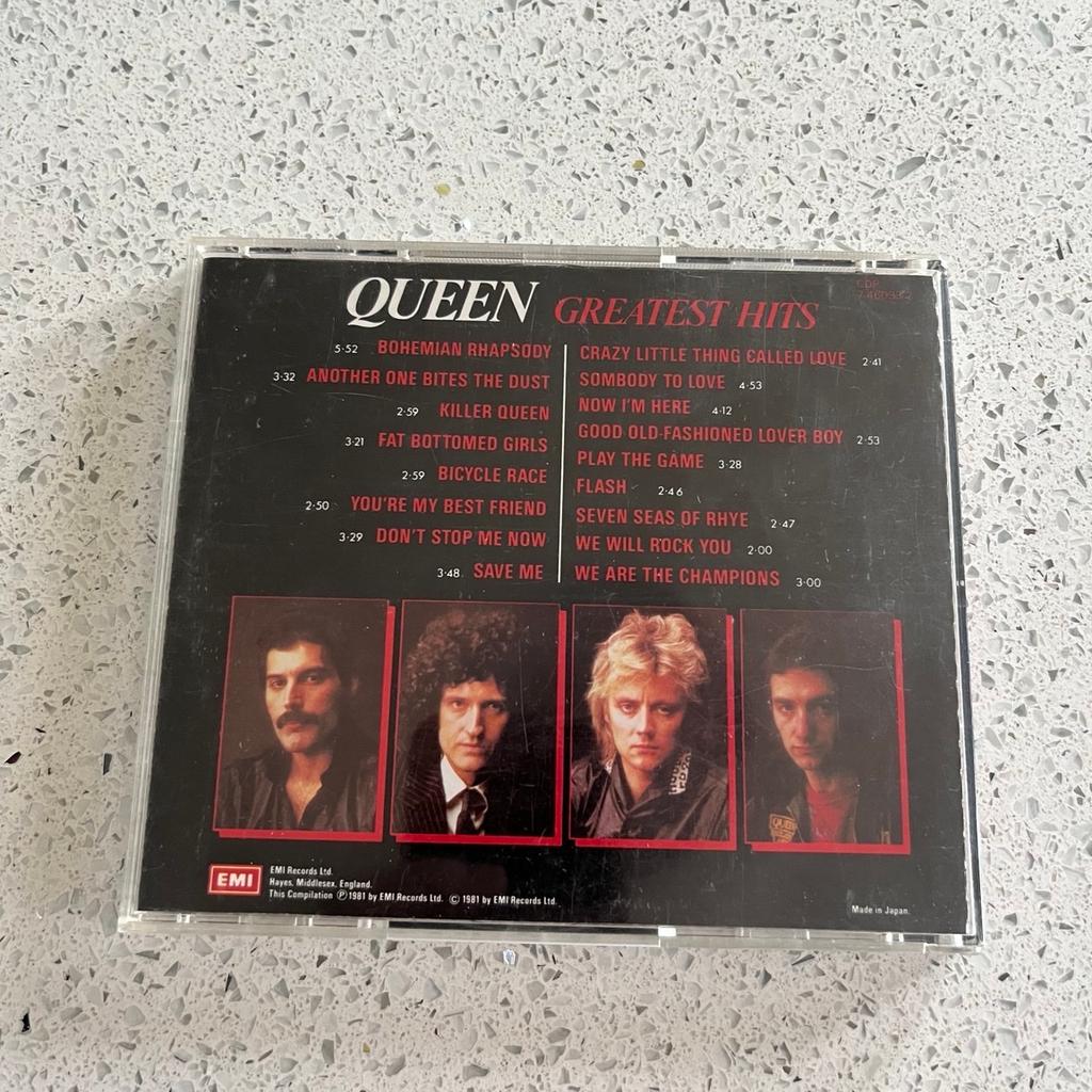 Queen greatest hits Cd
Plays great
Like new
Buyer collects or can be posted