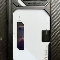 Asus ROG Phone 7 Ultimate
Kaum gebraucht; habe keine Verwendung dafür
16 GB RAM
512 GB Speicherplatz
Das ROG Phone 7 Ultimate vereint die Leistung der Snapdragon 8 Gen 2 Mobile Platform mit Raytracing-Hardwarebeschleunigung in einem futuristischen, zweifarbigen Design und dem einzigartigen ROG Vision Matrix-Display. Ein verbessertes GameCool 7 Wärmedesign - mit dem innovativen AeroActive Portal - hält alles super kühl, selbst wenn du die Leistung voll ausreizt. Der AeroActive Cooler 7 dient auch als Subwoofer, um dir ein tragbares 2.1-Soundsystem zu bieten. Ausserdem haben wir die Helligkeit des Amoled-Displays
mit 165 Hz verdoppelt, damit du es auch im Freien nutzen kannst. Natürlich kannst du weiterhin alle deine Lieblingsfunktionen wie die einzigartigen AirTrigger-Bedienelemente und den 6.000-mAh-Monsterakku geniessen. Das ROG Phone 7 Ultimate kennt keine Kompromisse - und das solltest du auch nicht.
Fixpreis!
Versand per Vorauskasse möglich oder
Abholbar in LI-9494 Schaan