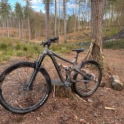 This is a great bike for some one about 5-6 foot just abit to big for me,loved this bike for a long time it has had lots of great rides and been looked after looking for a Swap, something Abi smaller preferably a enduro.but send me some offers and I will take a look.