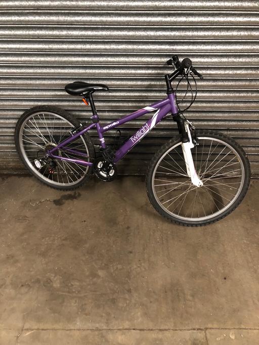 Buy & Sell Derbyshire Bolsover - Photos for Apollo twilight 26” girls,women’s Mtb bike