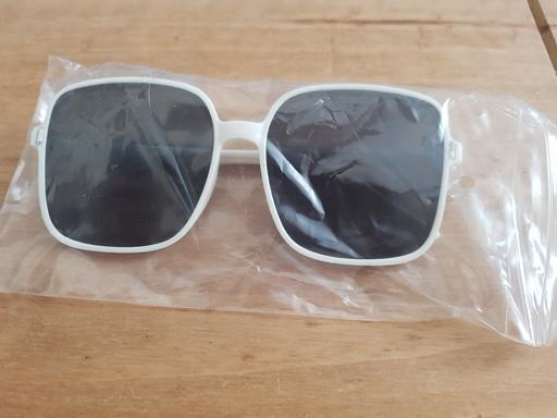 Buy & Sell Lancashire Blackpool - Photos for Ladies sunglasses NEW