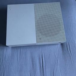 Xbox One S 500GB
No longer use as I am on PS5
Console works perfectly comes with original power cable and comes with a HDMI cable and micro usb cable
However, Controller is optional as it has quite bad stick drift
Box is included
And comes with Black ops 3 as bonus