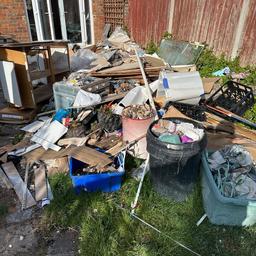 waste recycling tip runs /rubbish removal service we also provide pictures of disposal waste registered we also do light demolition work all aspects of rubbish undertaken landlords full house clearance garden garages also loft clearance sheds also so look no further we are a super gast service with a guarantee customer satisfaction so call or WhatsApp us pictures 07956284908